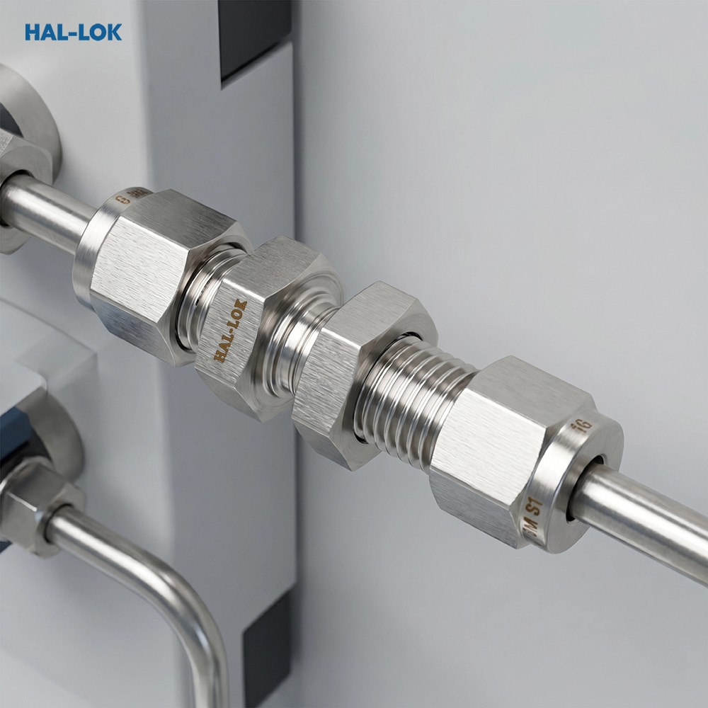 Compression Fitting Bulkhead Connector: Leak Inspe...